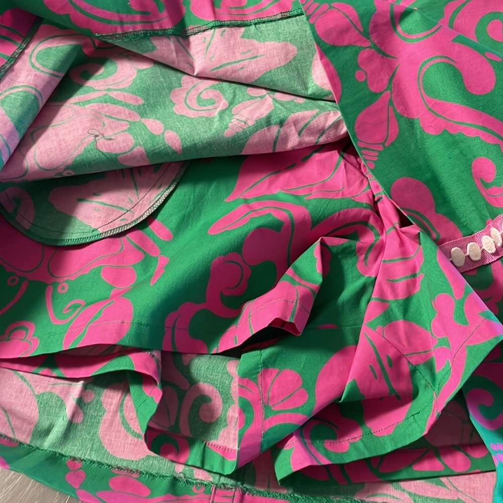Lilly Pulitzer Green and Pink Printed Skort - Picture 8 of 11